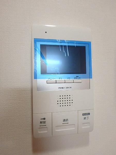 エルヴィータ駅南