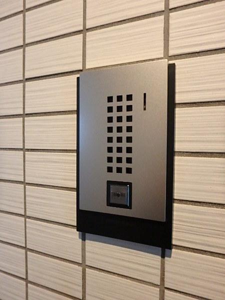 エルヴィータ駅南