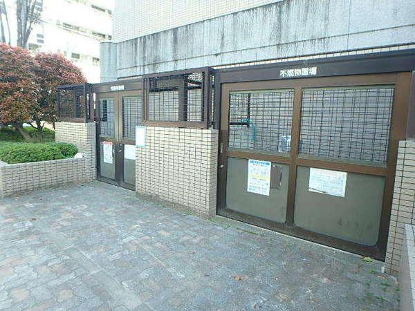 アビターレ駅南