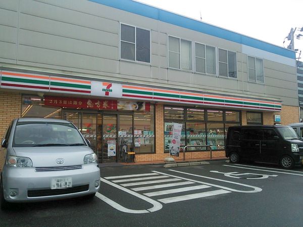 HF博多東レジデンス(セブンイレブン博多東比恵3丁目店)