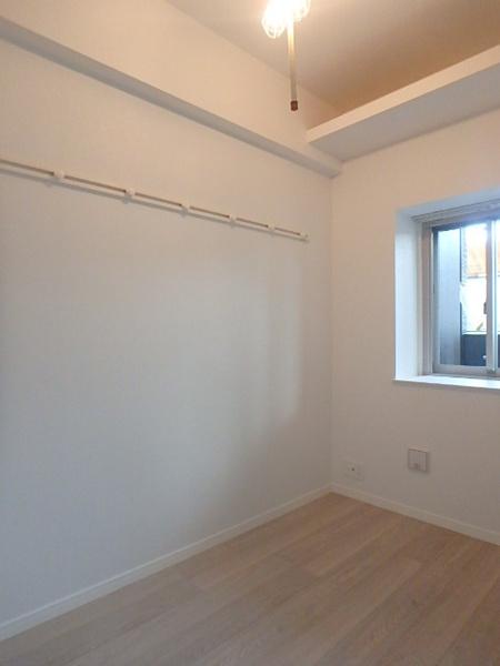 エンクレスト空港通り