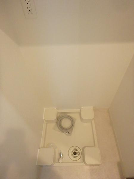 エンクレスト空港通り