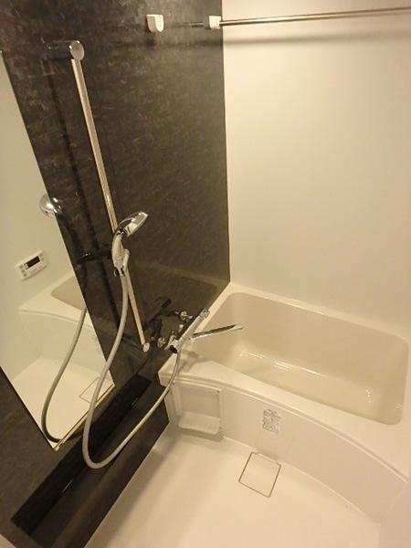 エンクレスト空港通り