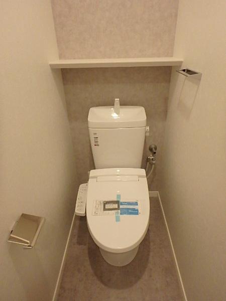 エンクレスト空港通り