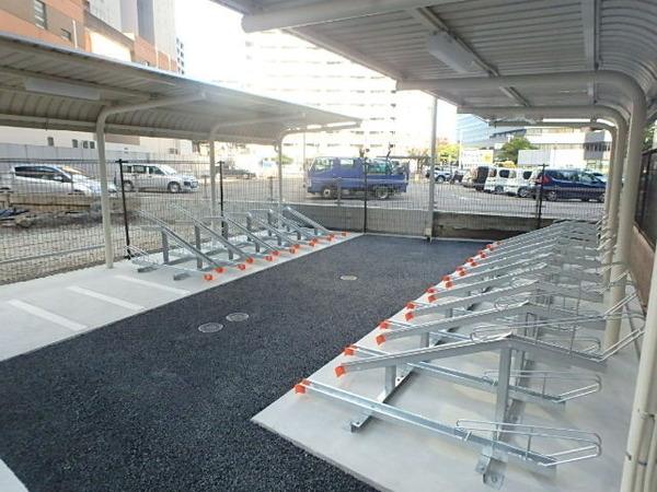 ラフレシーサ県庁口