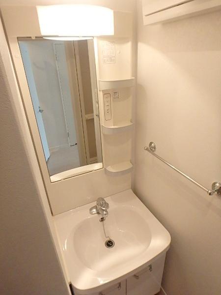 エンクレスト日赤通り