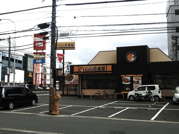 フェリーチェストーリア(CoCo壱番屋博多区東那珂店)