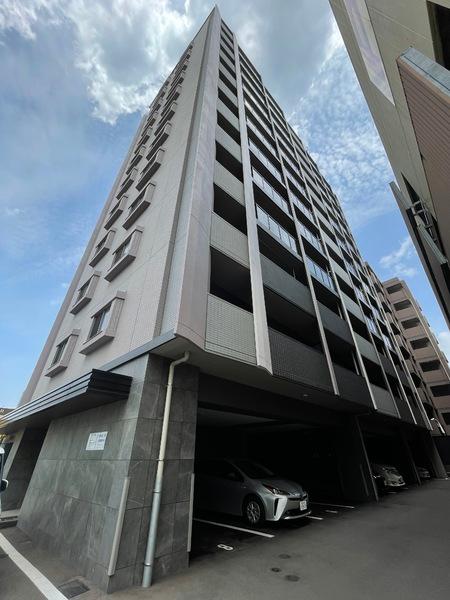 ネストピア東比恵駅前