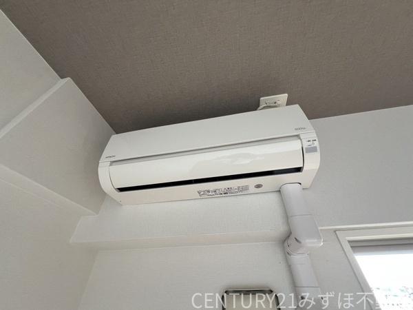 ブランシュシュ空港通り