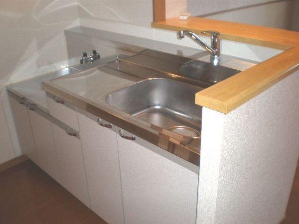 クリムゾン博多２