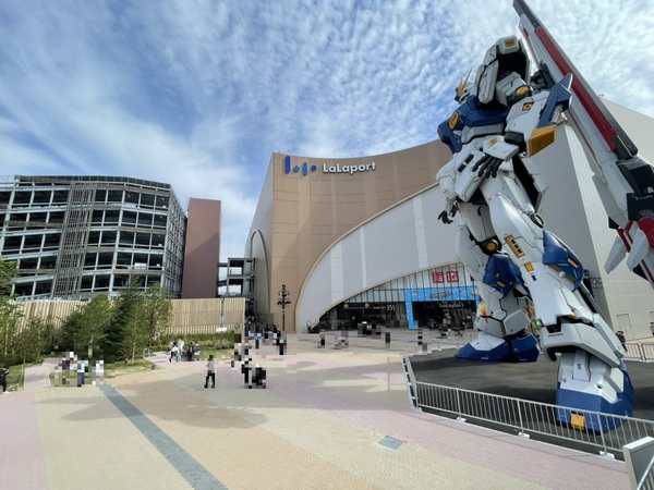 カメリアビル(三井ショッピングパークららぽーと福岡)