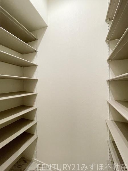 カメリアビル(玄関)