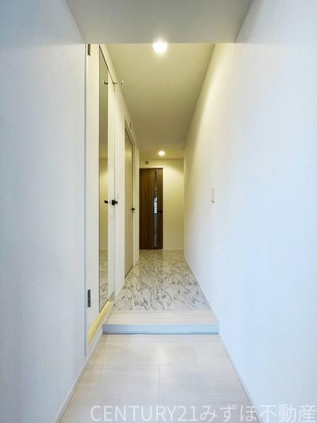 カメリアビル(玄関)