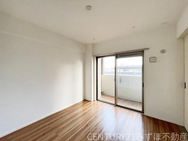 カメリアビル(洋室)