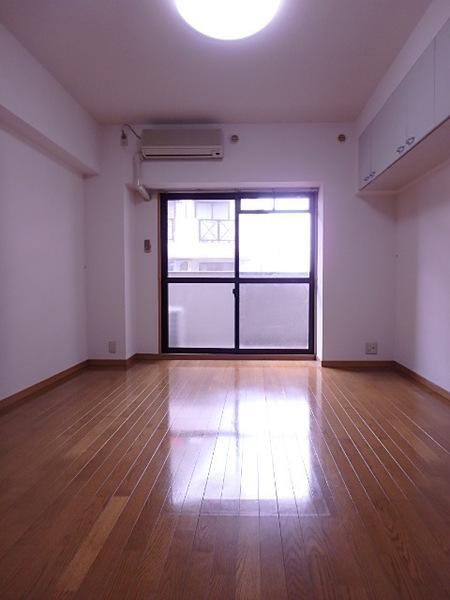 プレデュパルク壱番館