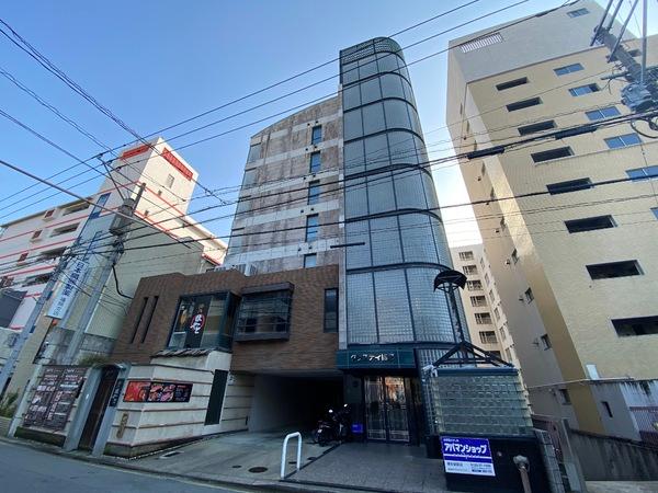 クレスティ博多