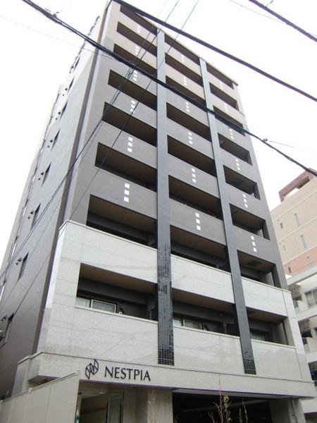 ネストピア箱崎駅前