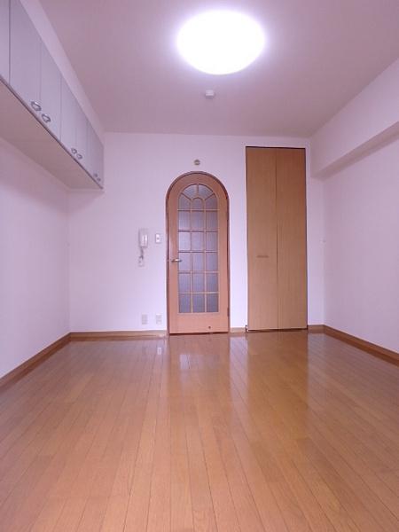 プレデュパルク壱番館