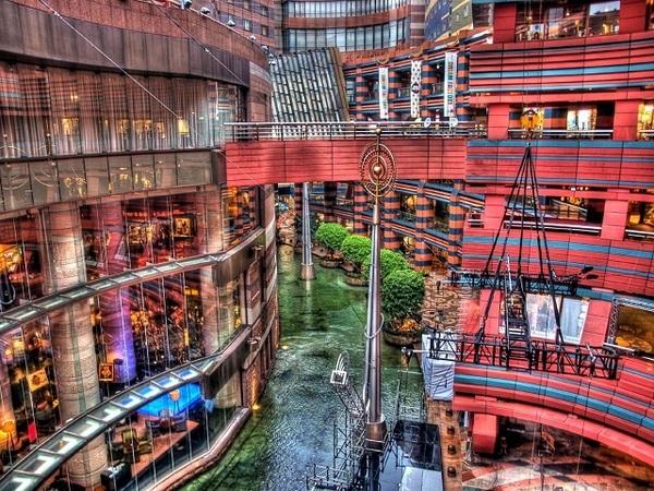 ネストピア博多駅前２(キャナルシティ博多)