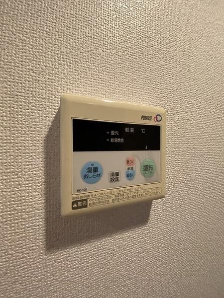 ロイヤル博多駅東84