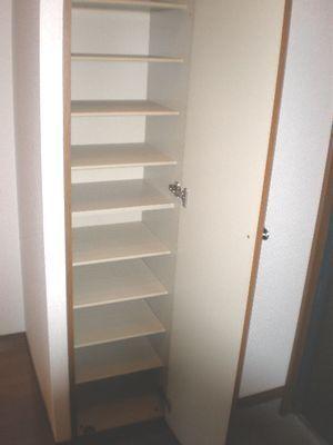 アンプルールベトン筑紫通り
