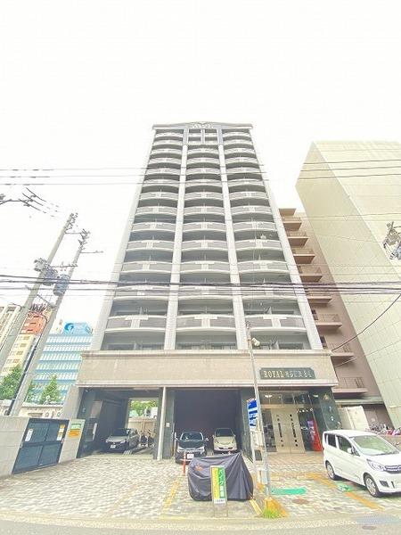 ロイヤル博多駅東84
