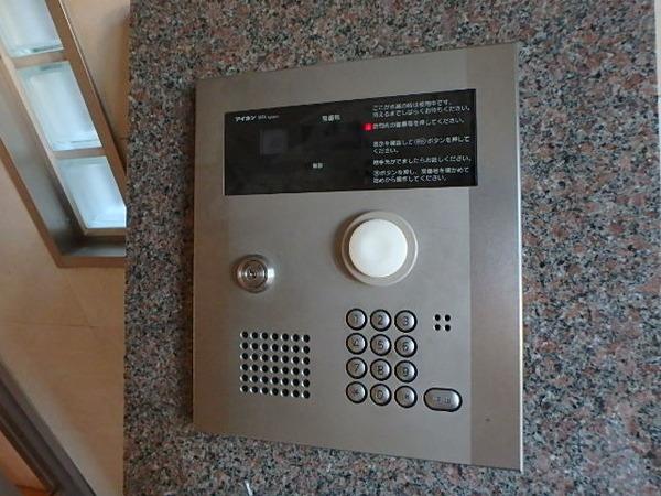 SUNNYSIDEUP(エントランス)