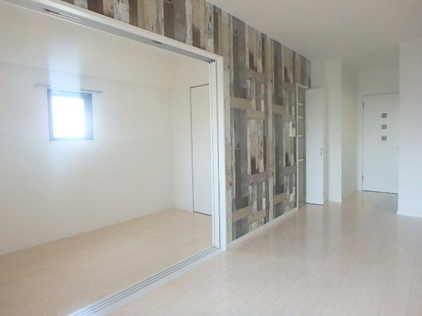 モダンパラッツォ博多sur