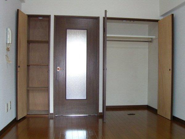 STUDIO・Y