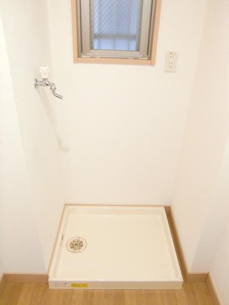 ハイツ・ルミエールペッティ