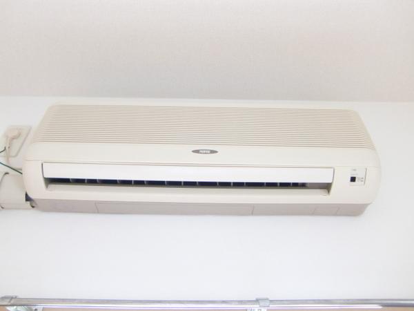 ハイツ・ルミエールペッティ