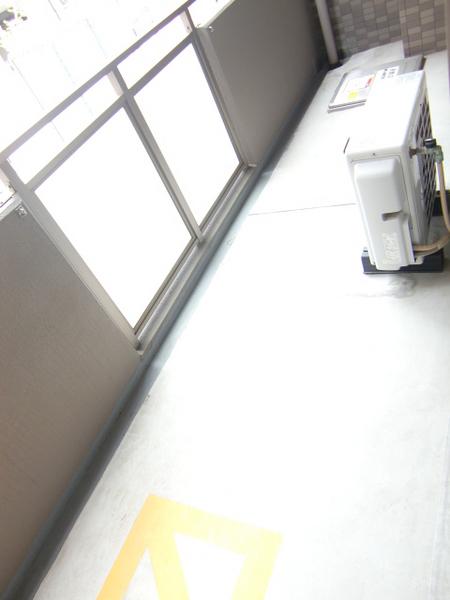 ハイツ・ルミエールペッティ