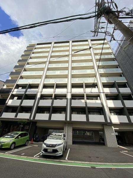 ラフレシーサ博多駅南4