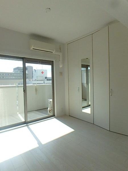 エンクレスト日赤通り