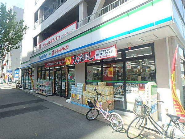 エンクレスト中呉服(ファミリーマートドラッグイレブン神屋町店)