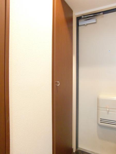 リファレンス県庁口