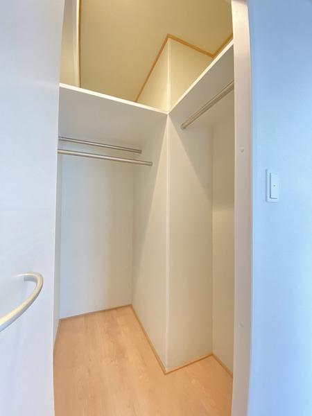 ラ・シルフィード博多駅南(収納)