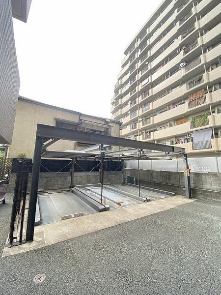 ルッシェ竹下駅前