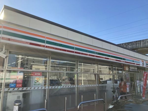 ベネフィス博多南グランスウィート(セブンイレブン博多竹下2丁目店)