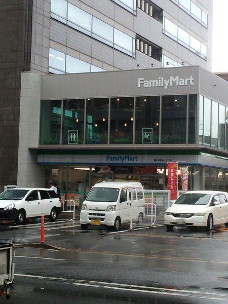 プライムアーバン博多(ファミリーマート博多美野島一丁目店)
