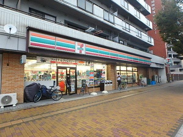 LiveCasa県庁前(セブンイレブン博多千代一丁目店)