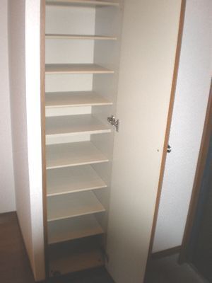 アンプルールベトン筑紫通り