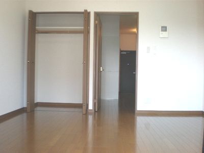 アンプルールベトン筑紫通り