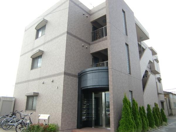 アンプルールベトンMC