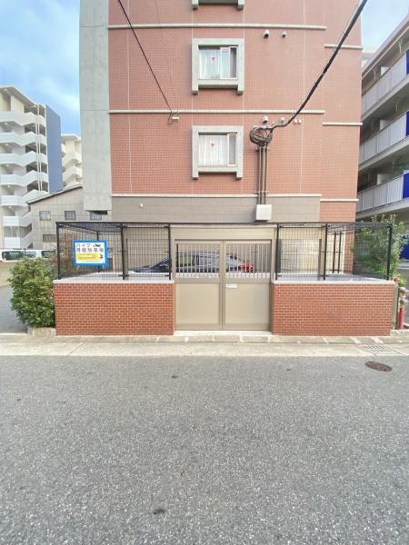 LIBTH博多駅南
