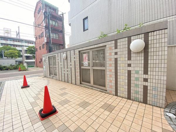 ルッシェ竹下駅前