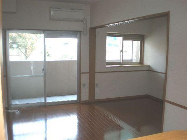 クリムゾン博多２