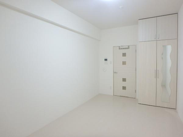 No.111TRADINGTOWER