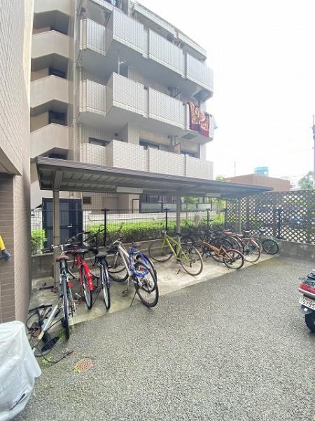 ルッシェ竹下駅前