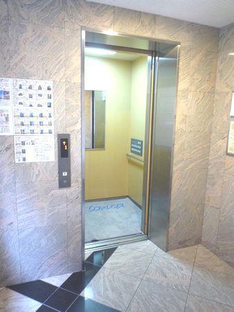 リファレンスリバーサイド